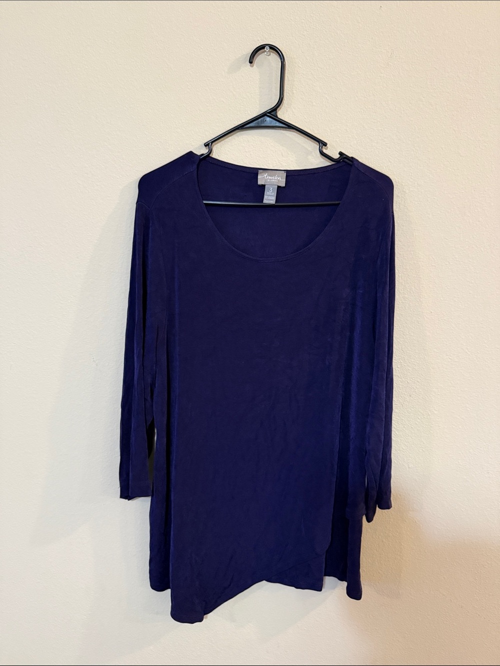 Navy Scoop-Neck Long Sleeve Tee